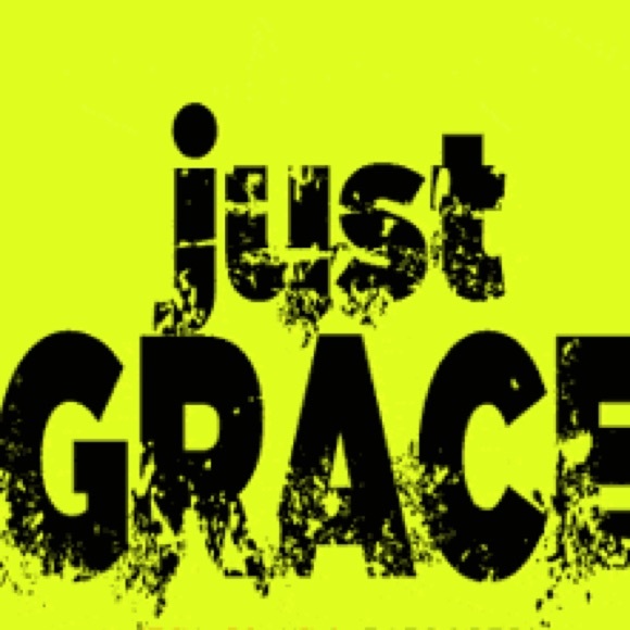 Meet your Posher, Queen - Picture 1 of 1